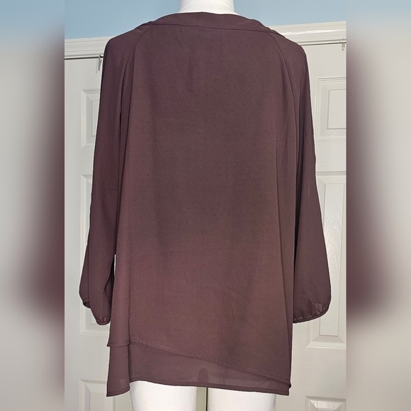 Chico's Brown 3/4 Sleeve Blouse Size M/8 - Picture 3 of 5